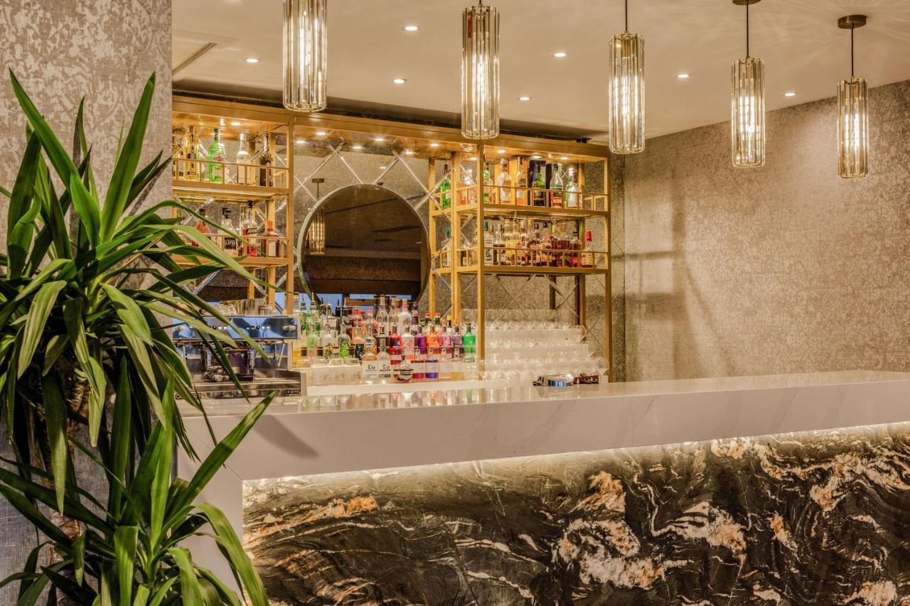 Gleddoch Golf & Spa Resort ラングバンク エクステリア 写真