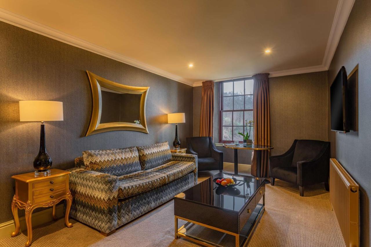 Gleddoch Golf & Spa Resort ラングバンク エクステリア 写真